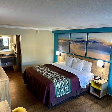 Days Inn By Wyndham Houston East Eksteriør bilde
